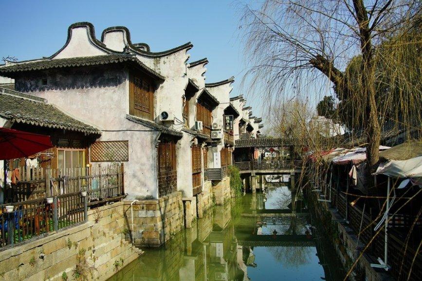 从小被禁止吃糖，孩子“报复性补偿”，家长懵了：该怎么管？